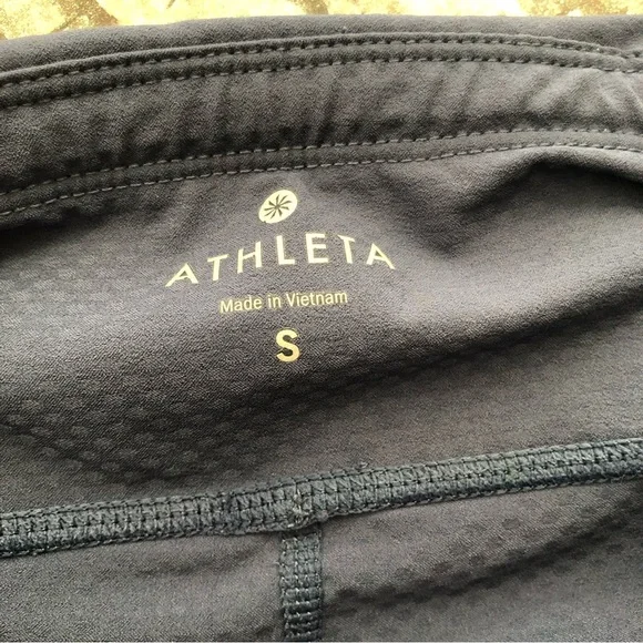Athleta Quick Dry Lightweight Cropped Pants Sz S - Picture 8 of 11